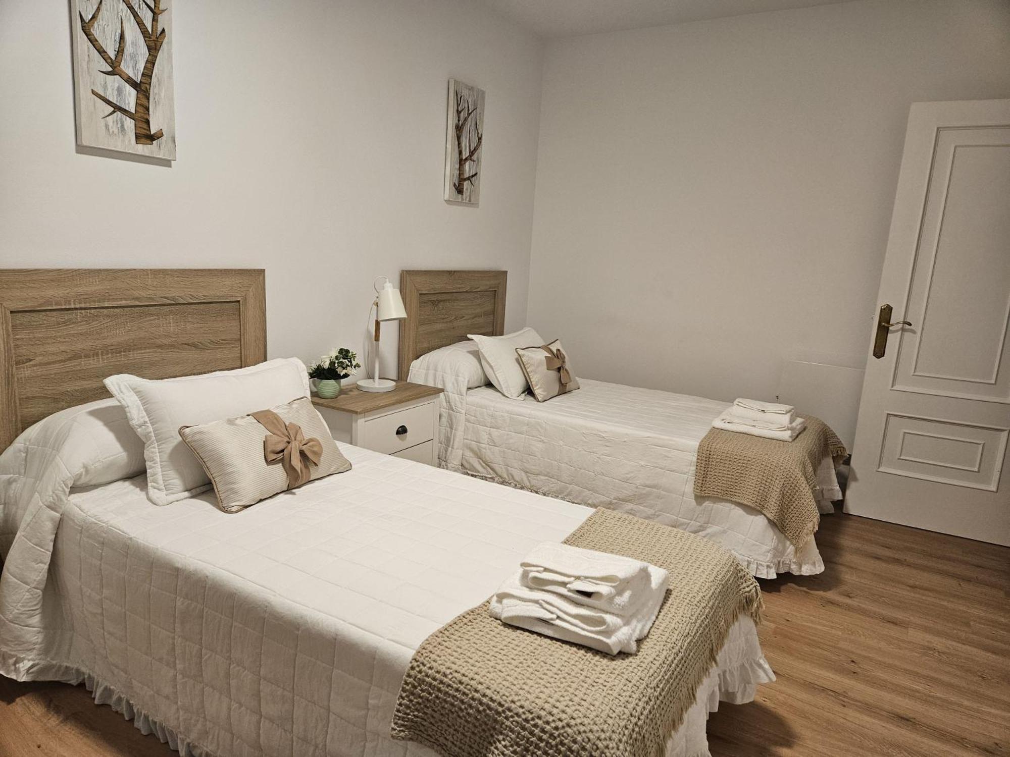 Apartament Alojamiento Ponte Romana Caldas De Reis Zewnętrze zdjęcie